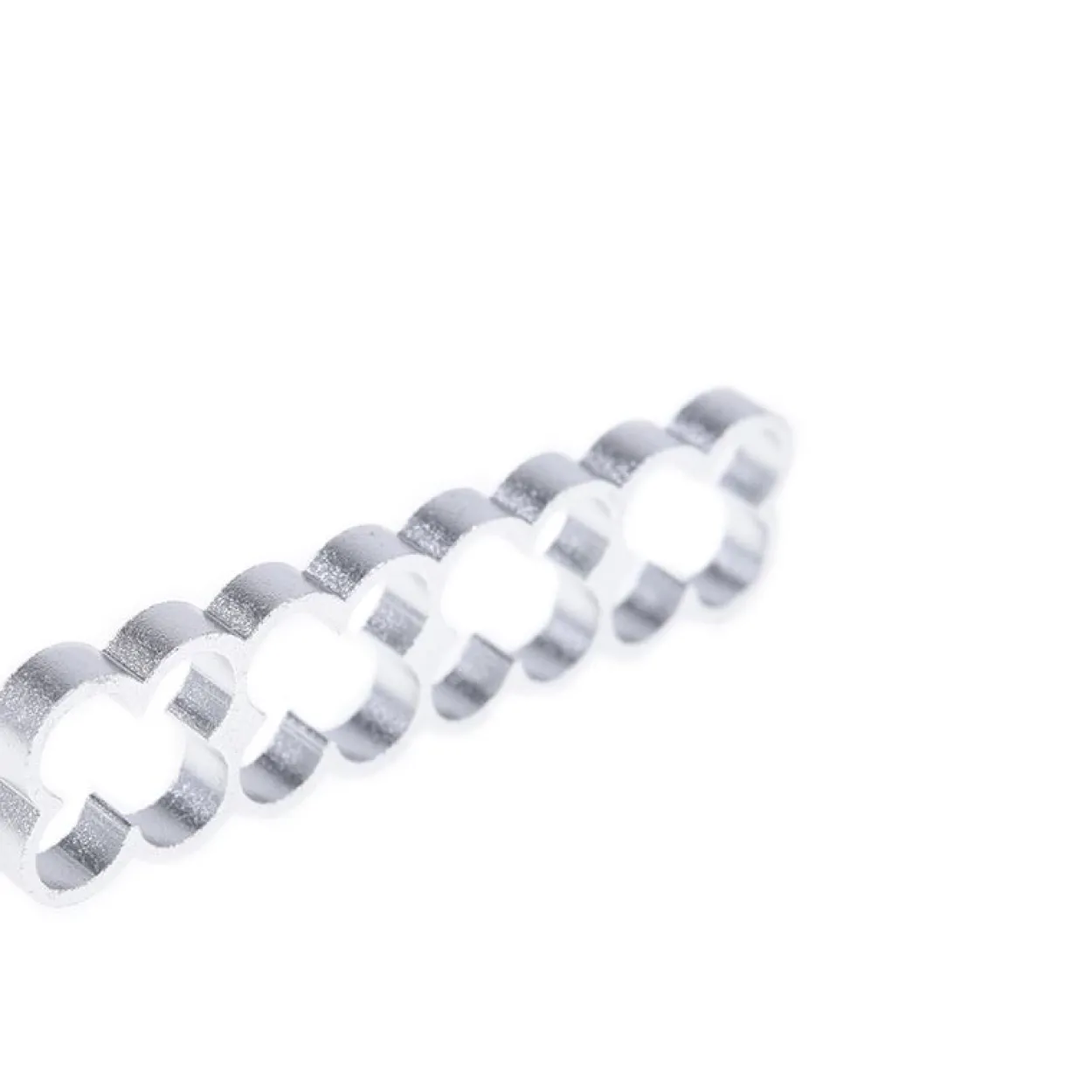 Alphacool Eiskamm Alu X16 - 4mm - 4 Stück silber