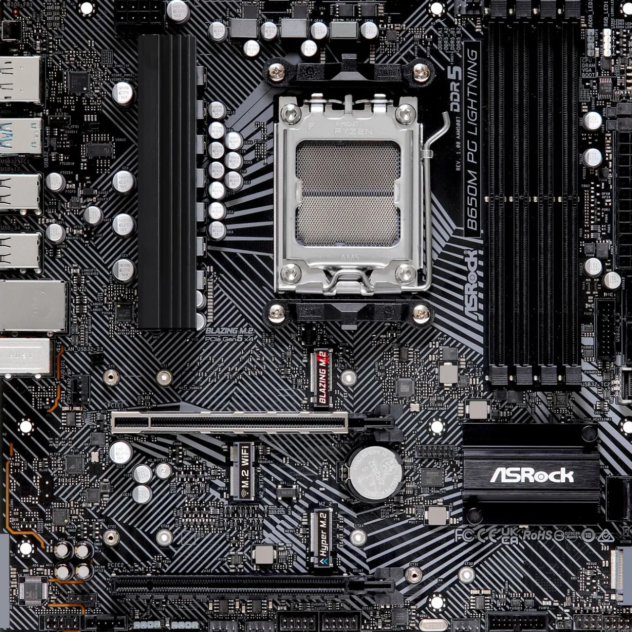 ASRock B650M PG Lightning AMD B650 So.AM5 DDR mATX Retail