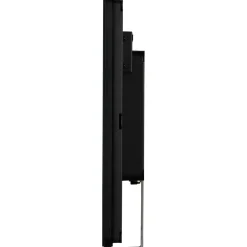 15,6
