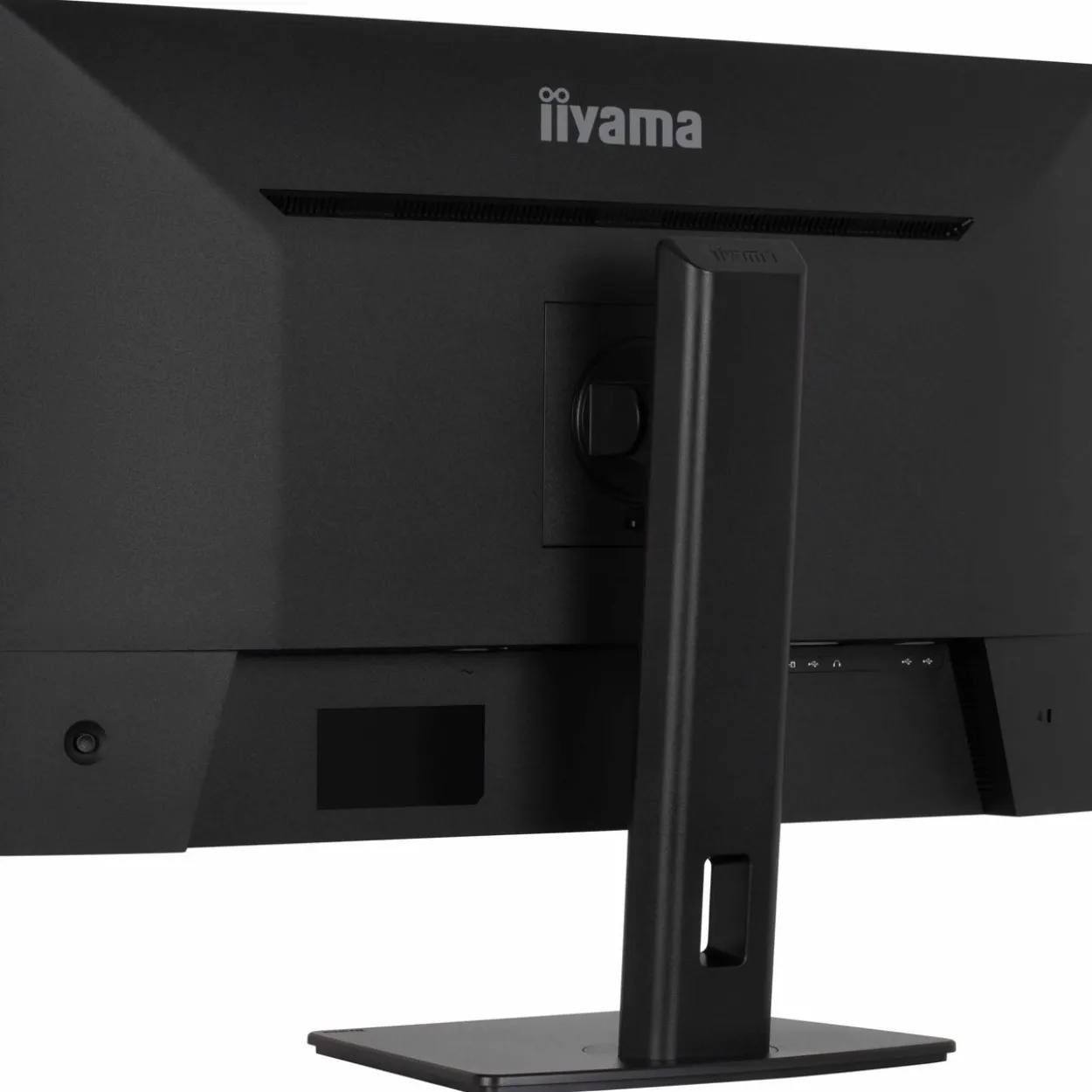 31.5" (80,01cm) iiyama ProLite XB3294UHSCP-B1 schwarz 3840x2160 1x DisplayPort 1.2 / 1x USB-C mit Displayport / 2x HDMI 2.1