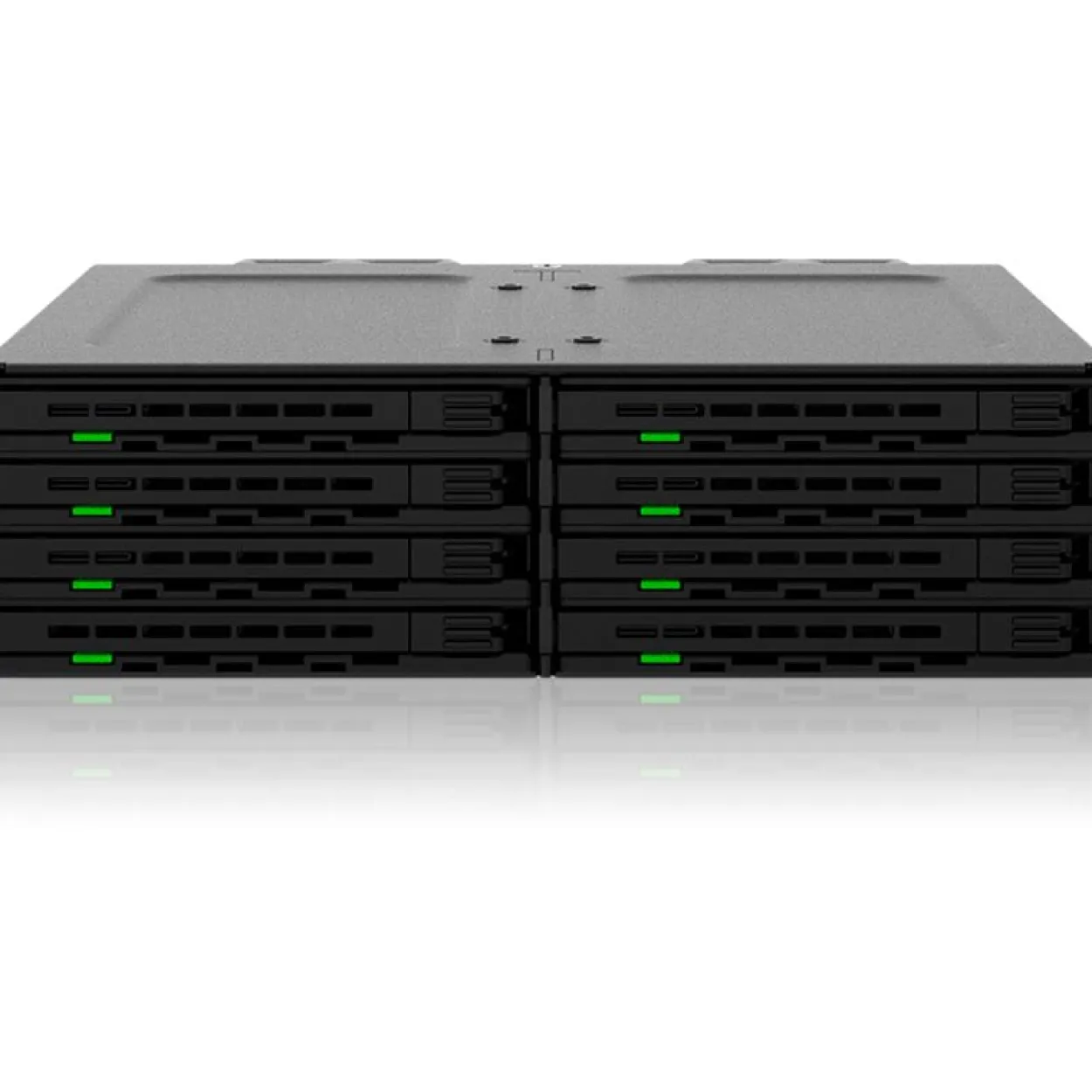 IcyDock 8x2.5" SATA/SAS in 1x5.25"m bay mobile rack