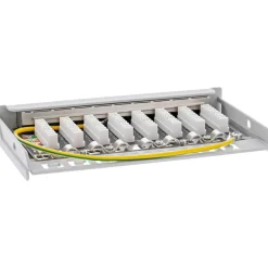 InLine Patchfeld Cat.6A 0,5HE 8-fach, für Tisch/Wand/Hutschiene, mit Staubschutz, grau