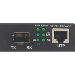 Intellinet Gigabit PoE + Medienkonverter RJ45 SFP 120km