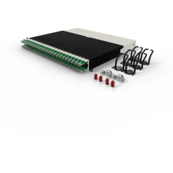 .one PATCHBOX Boxes Cat 6A 8HE STP 0,8m grün
