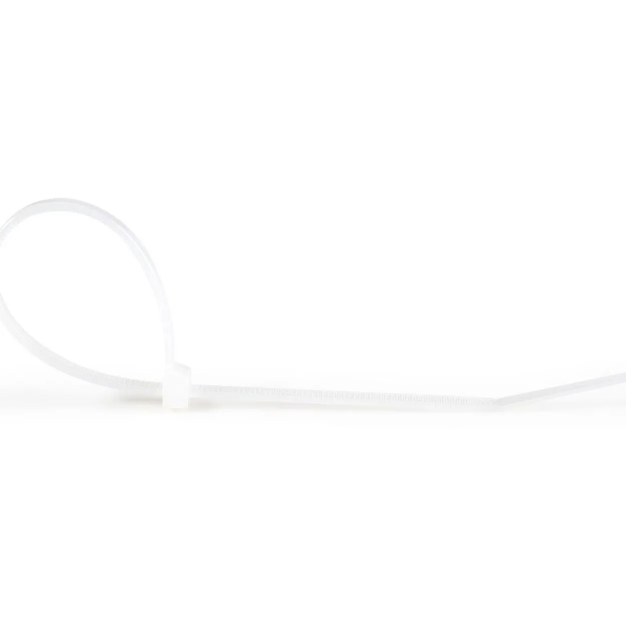 Startech Kabelbinder 203x4mm selbstsichernde Nylon-Kabelbinder mit gebogener Spitze 94V-2/UL weiss 100 Stück