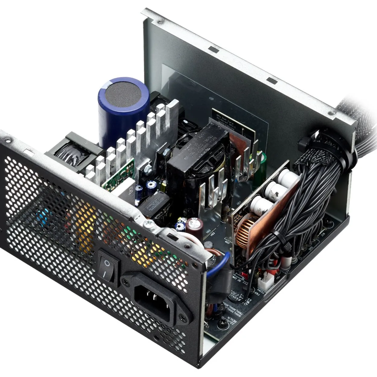850 Watt ADATA XPG Kyber Non-Modular 80+ Gold